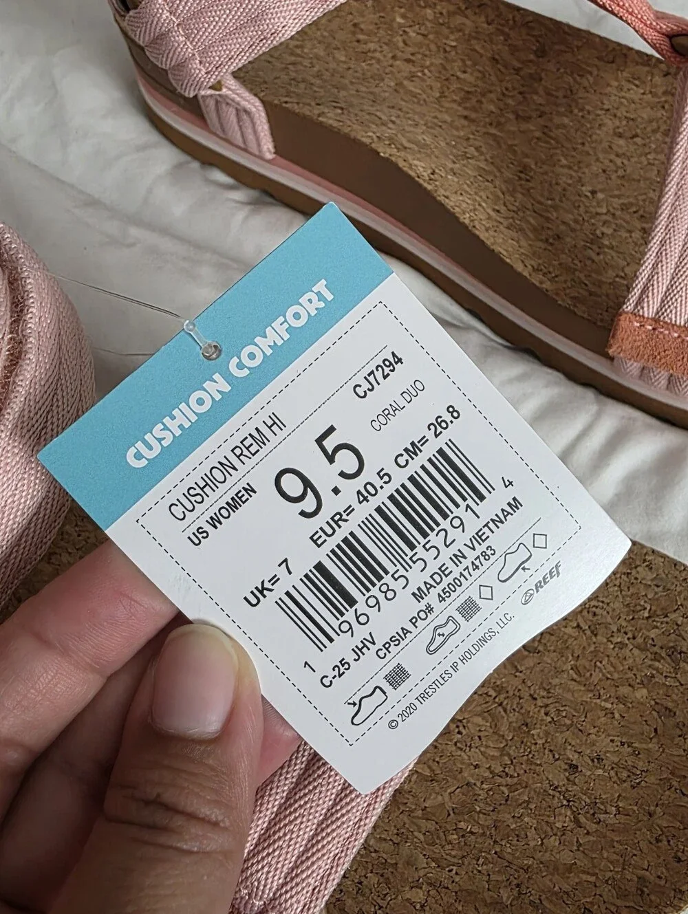 Reef Cushion Rem Hi Sandals 9.5